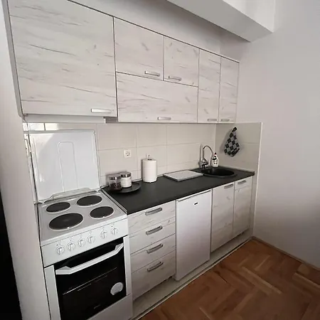 Place 8 Apartment Podgorica