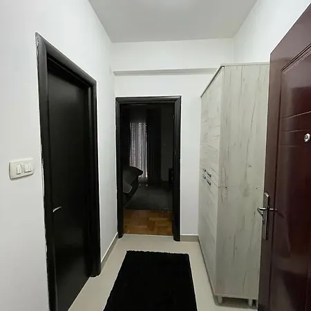 Place 8 * Ποντγορίτσα